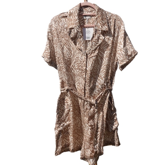 Lita By ciara Revolve Romper Animal Print NWT Size Large $348 summer style - Picture 3 of 9